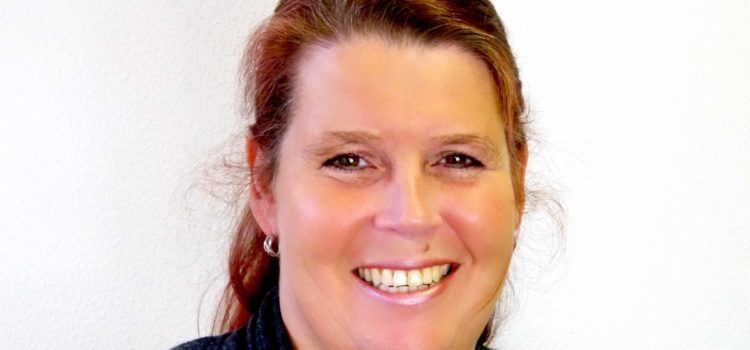 Zwei Flüchtlinge bereichern den Arbeitsmarkt Zwei Flüchtlinge bereichern den Arbeitsmarkt